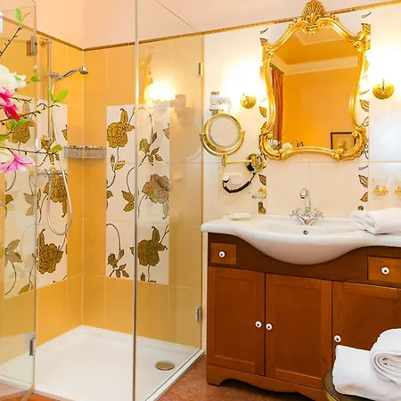 Boutique Ur-wachau Weissenkirchen in der Wachau